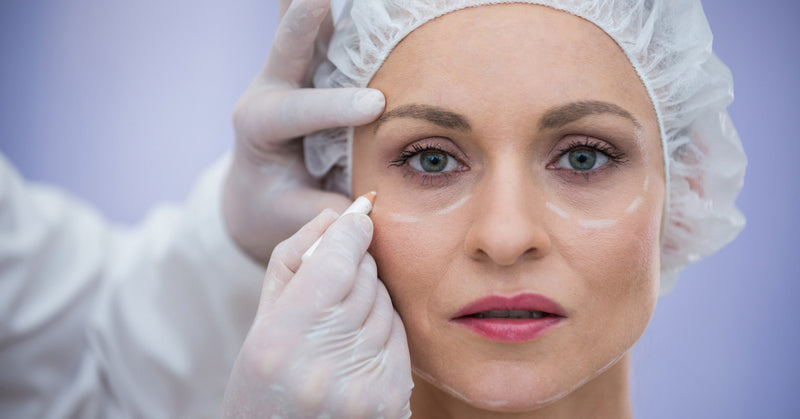 The Importance of Choosing an Experienced Plastic Surgeon for Your Eyelift Procedure