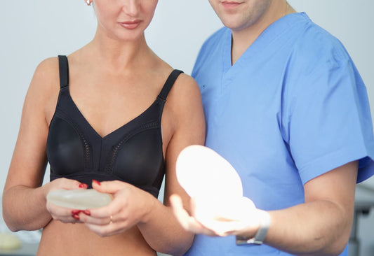 How to Choose the Right Breast Implant Size