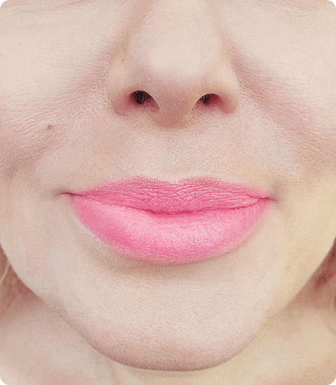 pink lip close up